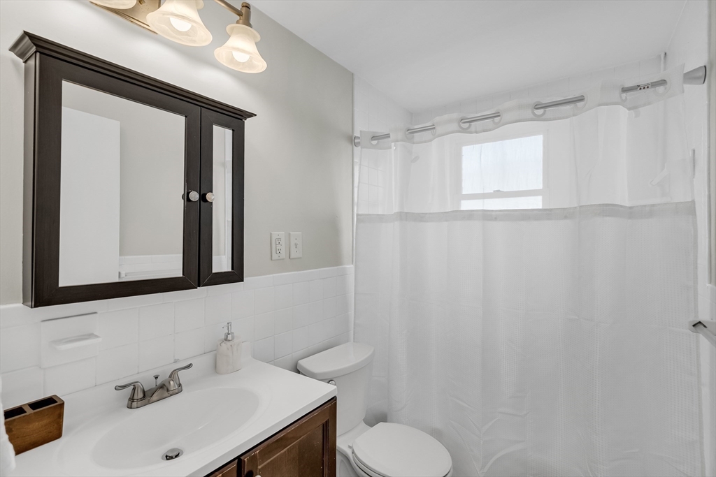 74-76 Dunboy Street, Unit 2 Boston, MA 02135 - Photo 15 of 22