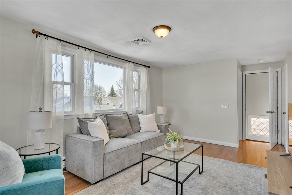 74-76 Dunboy Street, Unit 2 Boston, MA 02135 - Photo 3 of 22