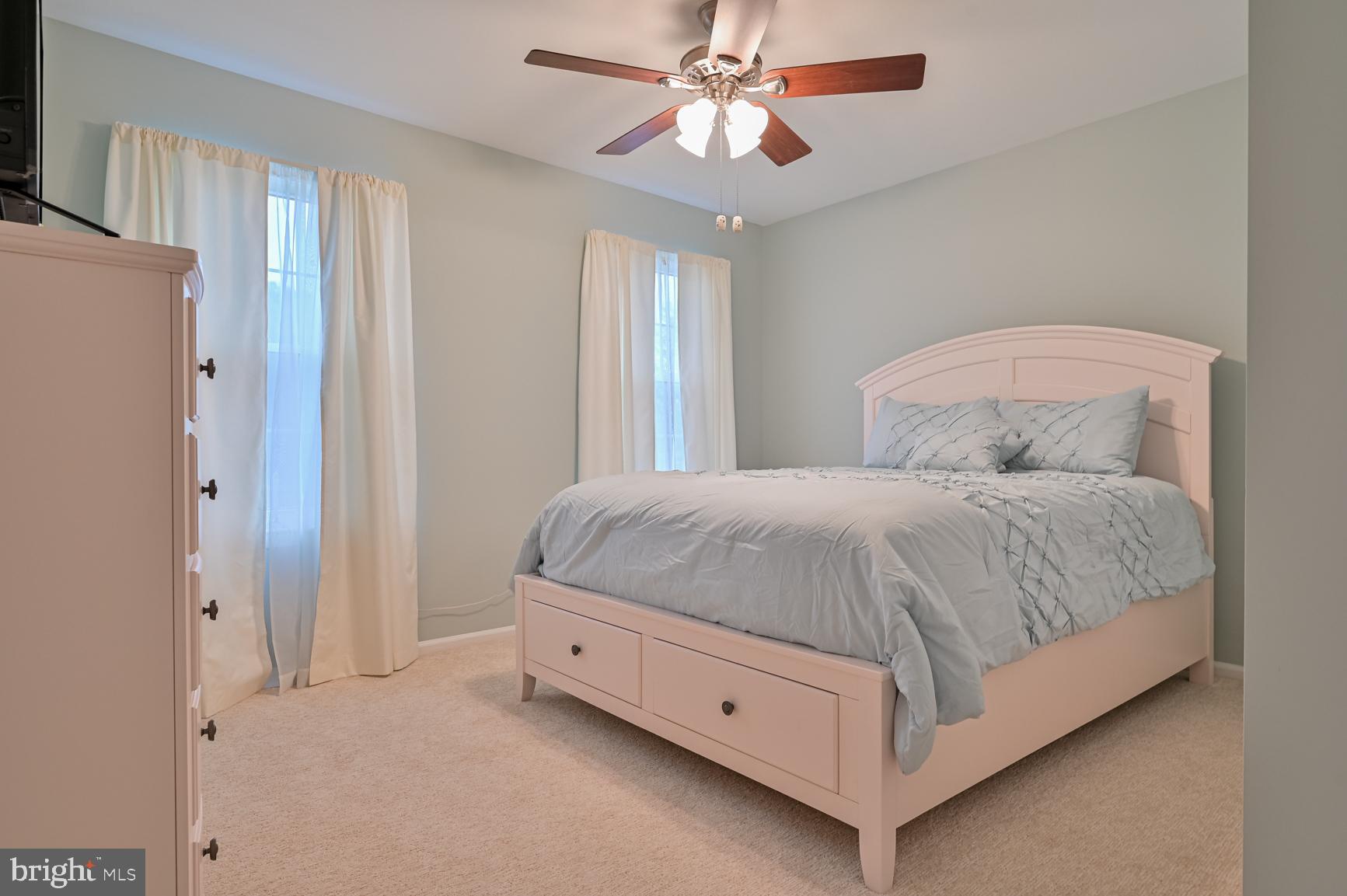 2 Hilliard Way Sewell, NJ 08080 - Photo 31 of 33