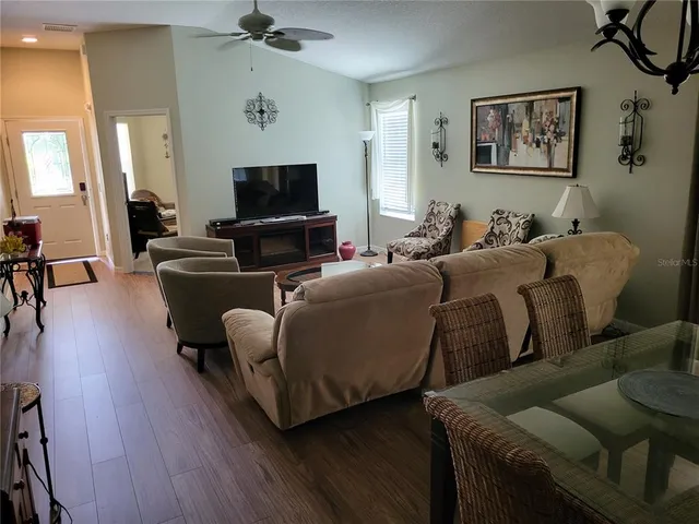 $2,700 | 2383 Montbrook Place, The Villages, FL 32162