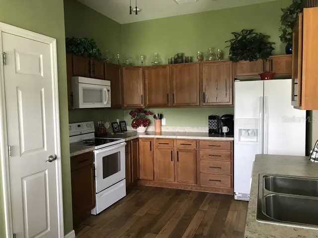 $2,700 | 2383 Montbrook Place, The Villages, FL 32162