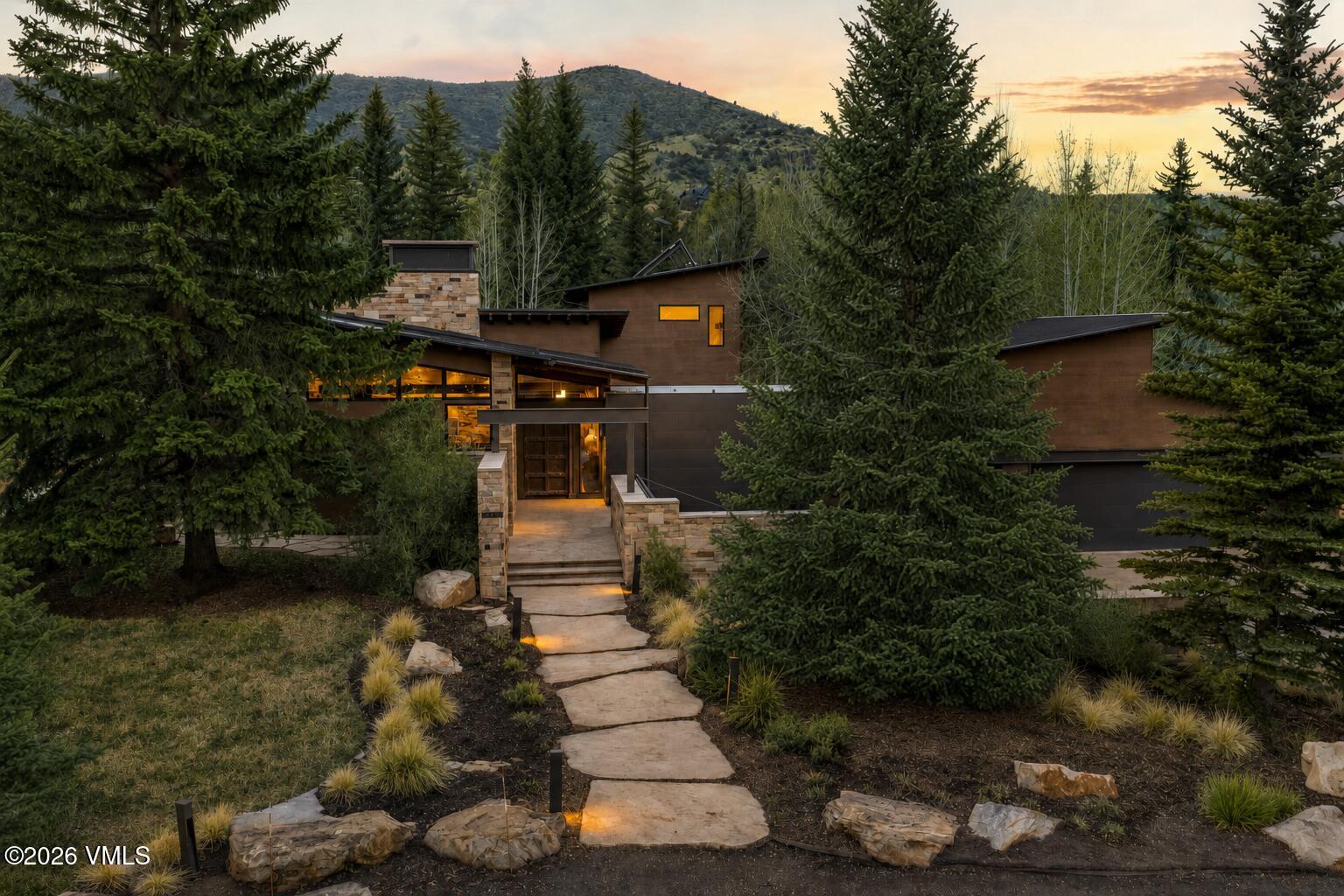 15 West Lake Creek Road Edwards, CO 81632 - Photo 1 of 26 Exterior