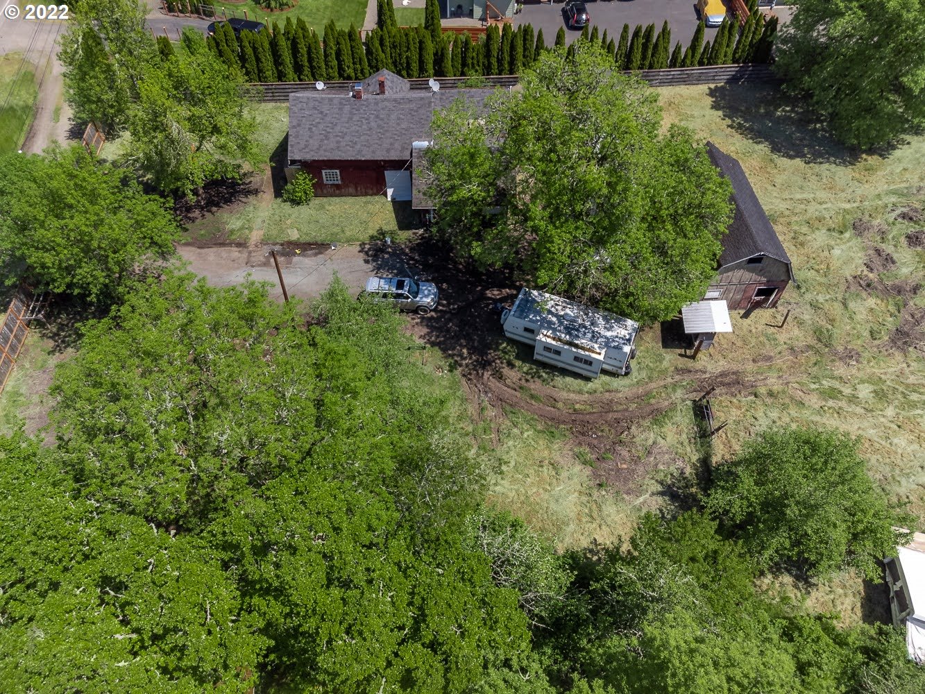 90137 Marcola Road Springfield, OR 97478 - Photo 3 of 5 an aerial view of a house with a yard and lake view