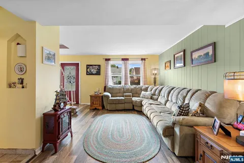 $515,000 | 56 Garwood Court South, Garfield, NJ 07026