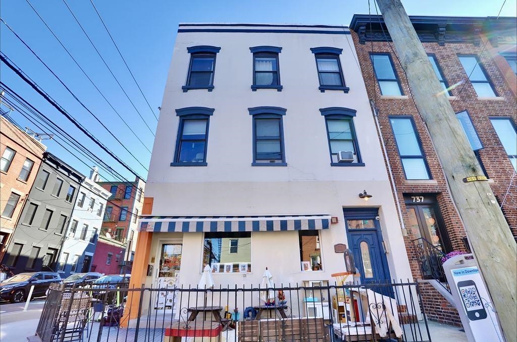 739 Bloomfield Street, Unit 3 Hoboken, NJ 07030 - Photo 1 of 38