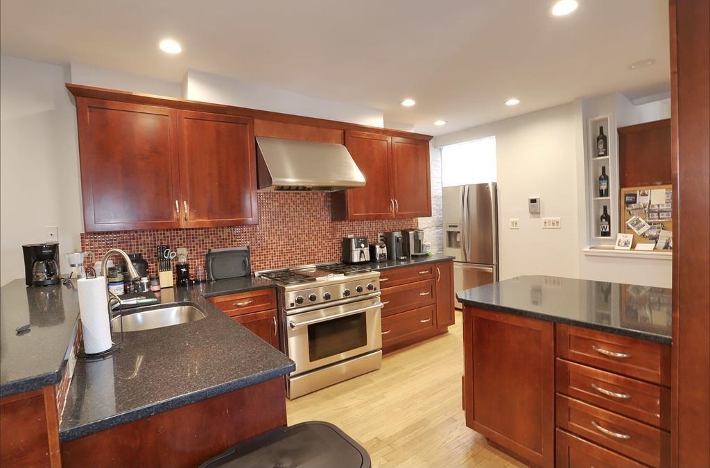739 Bloomfield Street, Unit 3 Hoboken, NJ 07030 - Photo 4 of 38