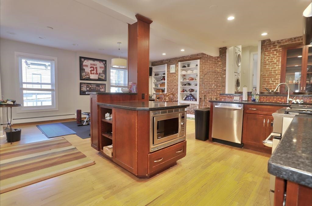 739 Bloomfield Street, Unit 3 Hoboken, NJ 07030 - Photo 8 of 38