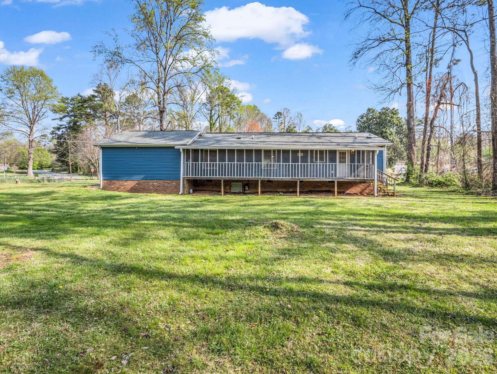 347 Crestview Street Rutherfordton, NC 28139 - Photo 7 of 35