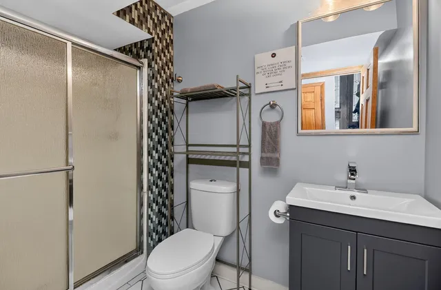 $450,000 | 1580 College Lane South, Wheaton, IL 60189