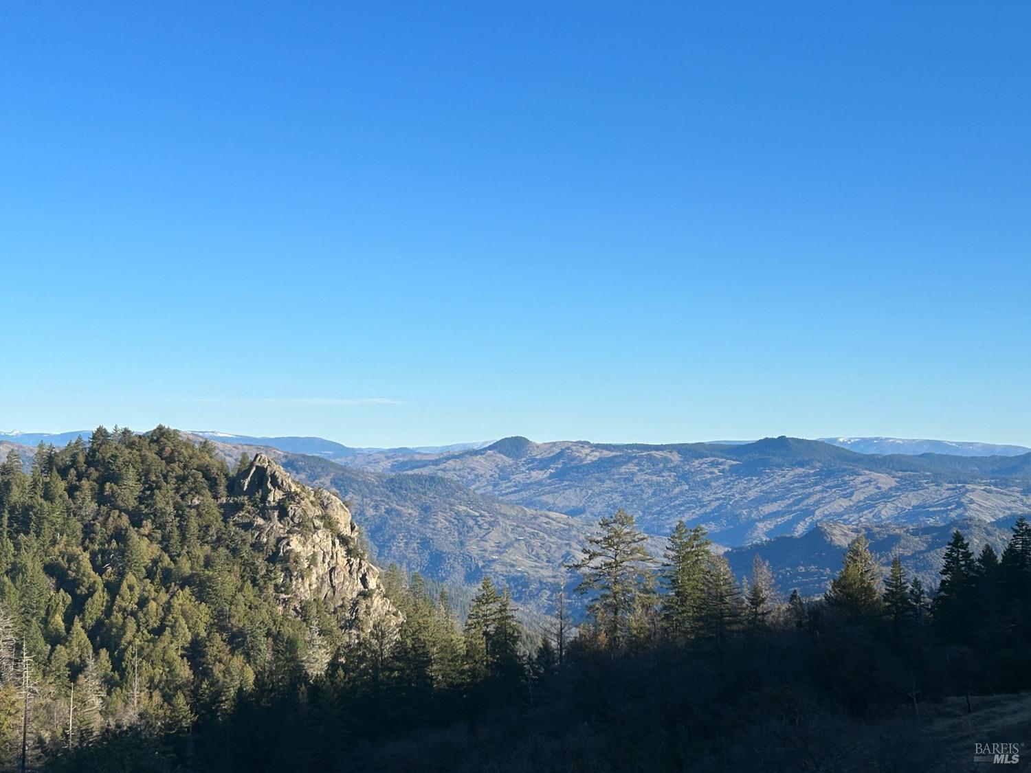 9000 Spyrock Road Covelo, CA 95428 - Photo 21 of 33 Gallery Image 21