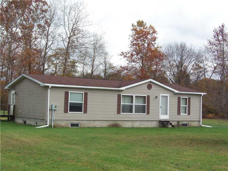 82 Pearson Road Hadley, PA 16130 - Photo 1 of 7 Exterior Front.