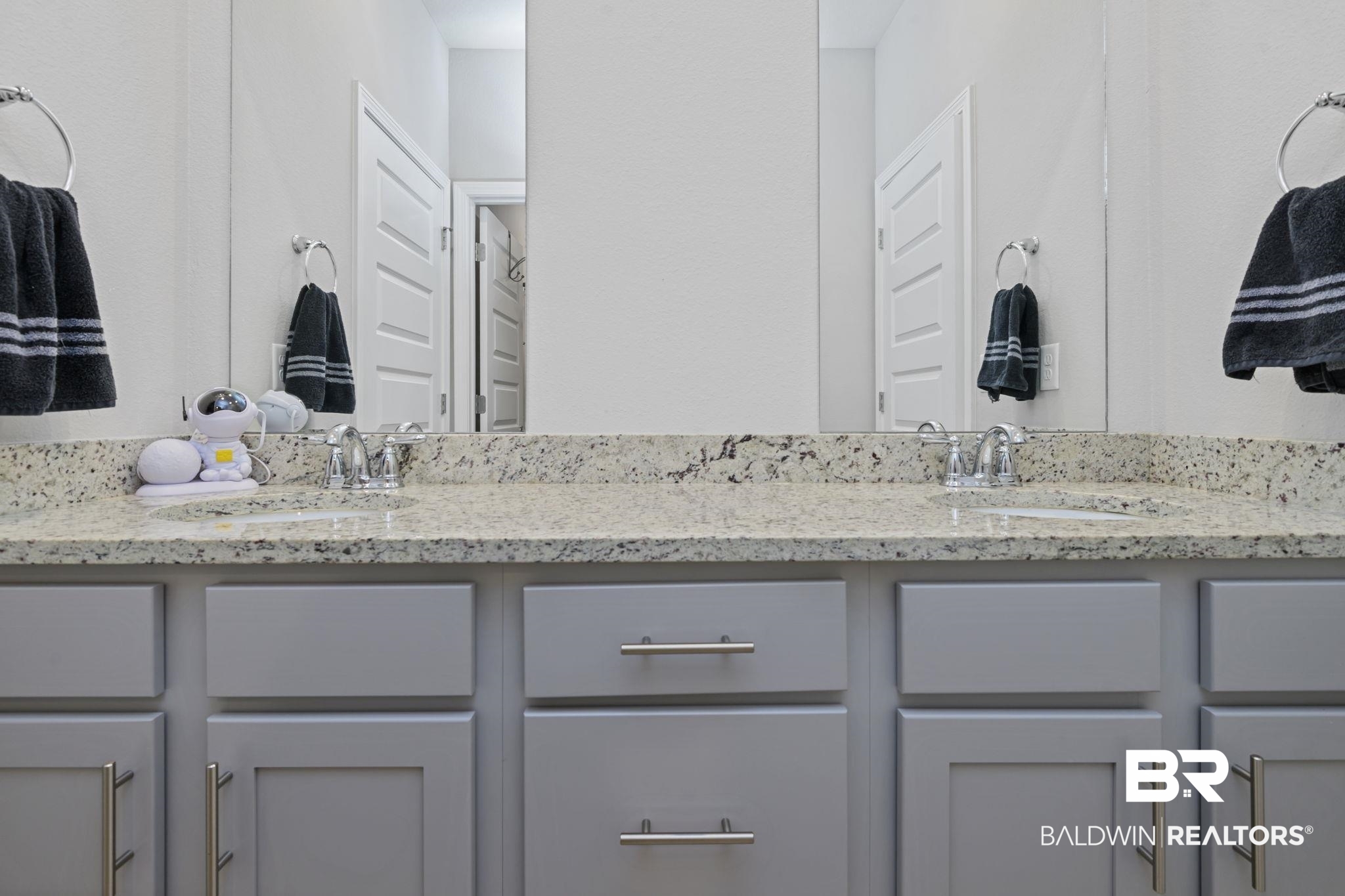 2183 Meadowview Loop Semmes, AL 36575 - Photo 18 of 58 Bathroom featuring double vanity