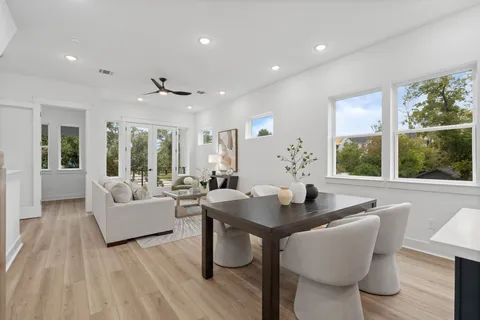 $399,900 | 717 Janisch Road, Unit B, Houston, TX 77018