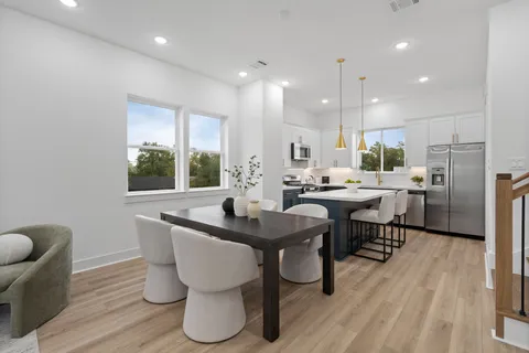 $399,900 | 717 Janisch Road, Unit B, Houston, TX 77018