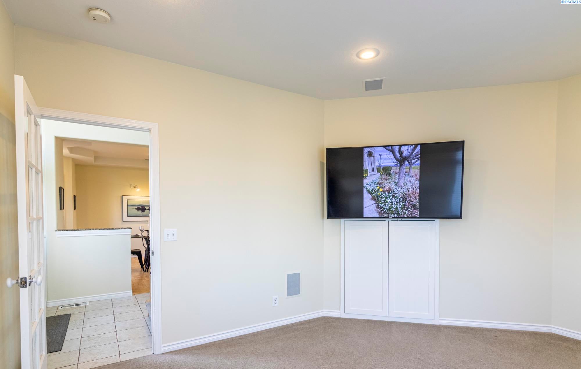 1831 East Allen Road Sunnyside, WA 98944 - Photo 10 of 30 Gallery Image 10