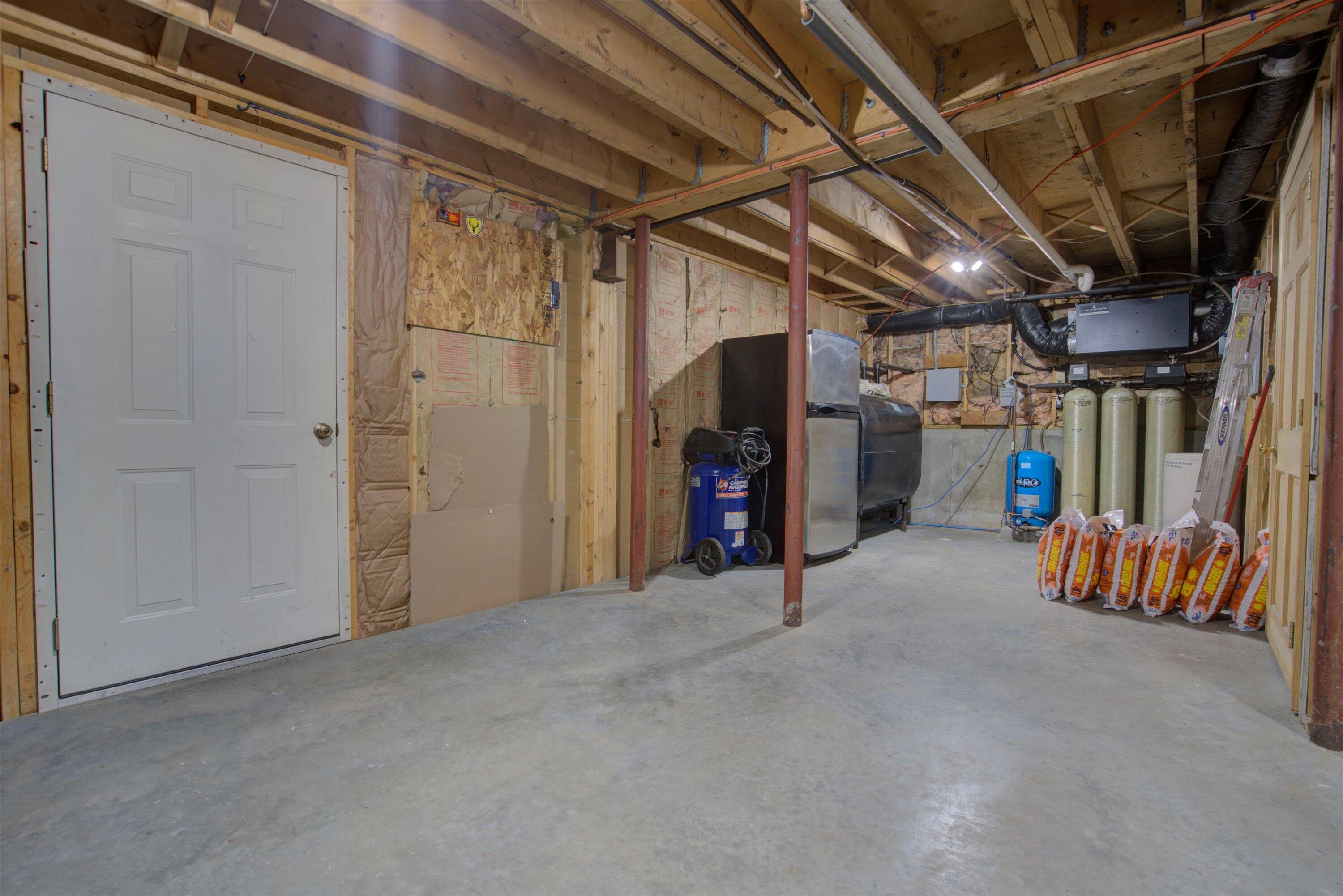 58 Proctor Road Biddeford, ME 04005 - Photo 25 of 44 33-DSC02243_4_5