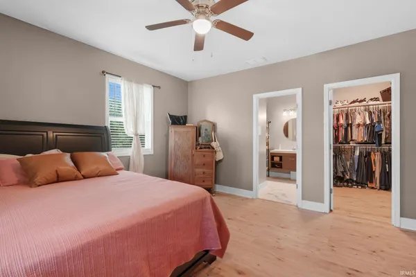 $229,000 | 401 West Grissom Avenue, Mitchell, IN 47446