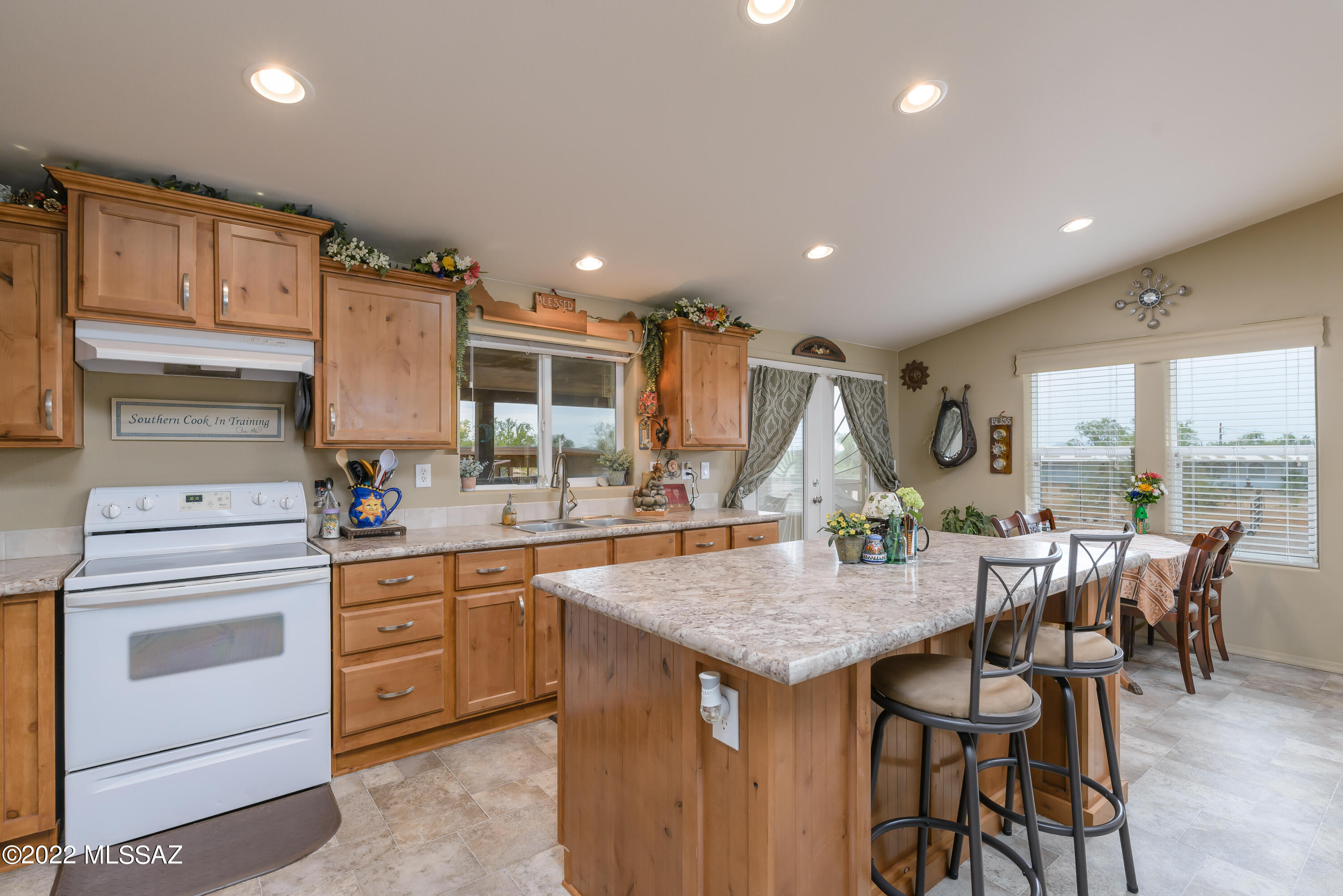 6168 North Desert Trail Road Tucson, AZ 85743 - Photo 4 of 33