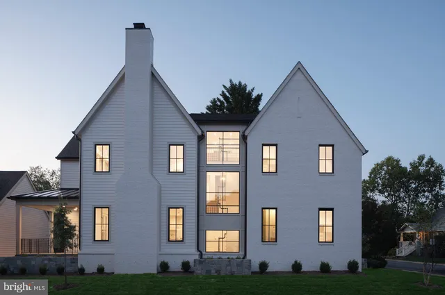 $3,295,000 | 502 North Jackson Street, Arlington, VA 22201