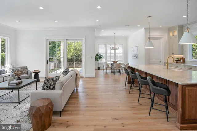 $3,295,000 | 502 North Jackson Street, Arlington, VA 22201