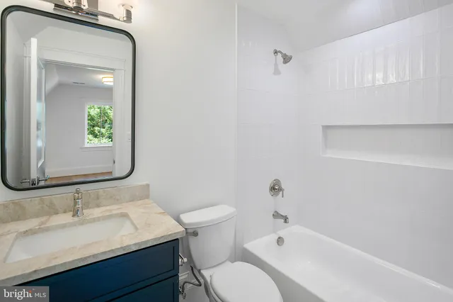 $3,295,000 | 502 North Jackson Street, Arlington, VA 22201