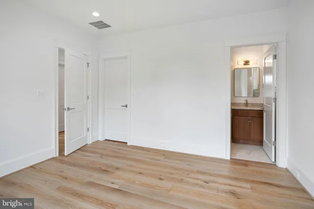 $3,295,000 | 502 North Jackson Street, Arlington, VA 22201