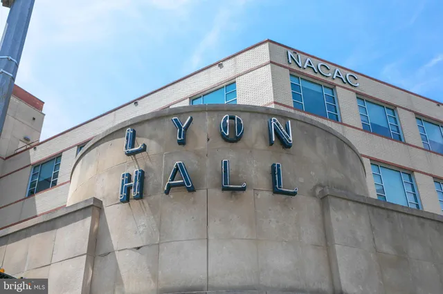 $3,295,000 | 502 North Jackson Street, Arlington, VA 22201