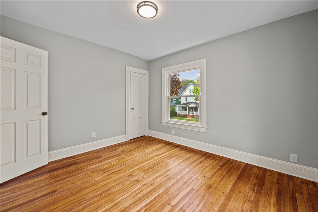 276 Parsells Avenue Rochester, NY 14609 - Photo 21 of 33