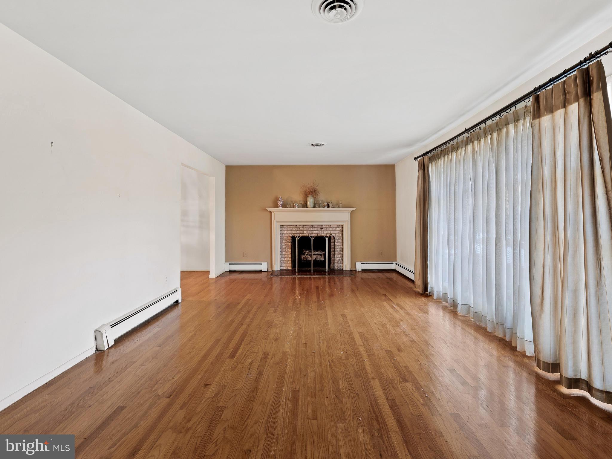 4998 Beaverbrook Road Columbia, MD 21044 - Photo 5 of 22