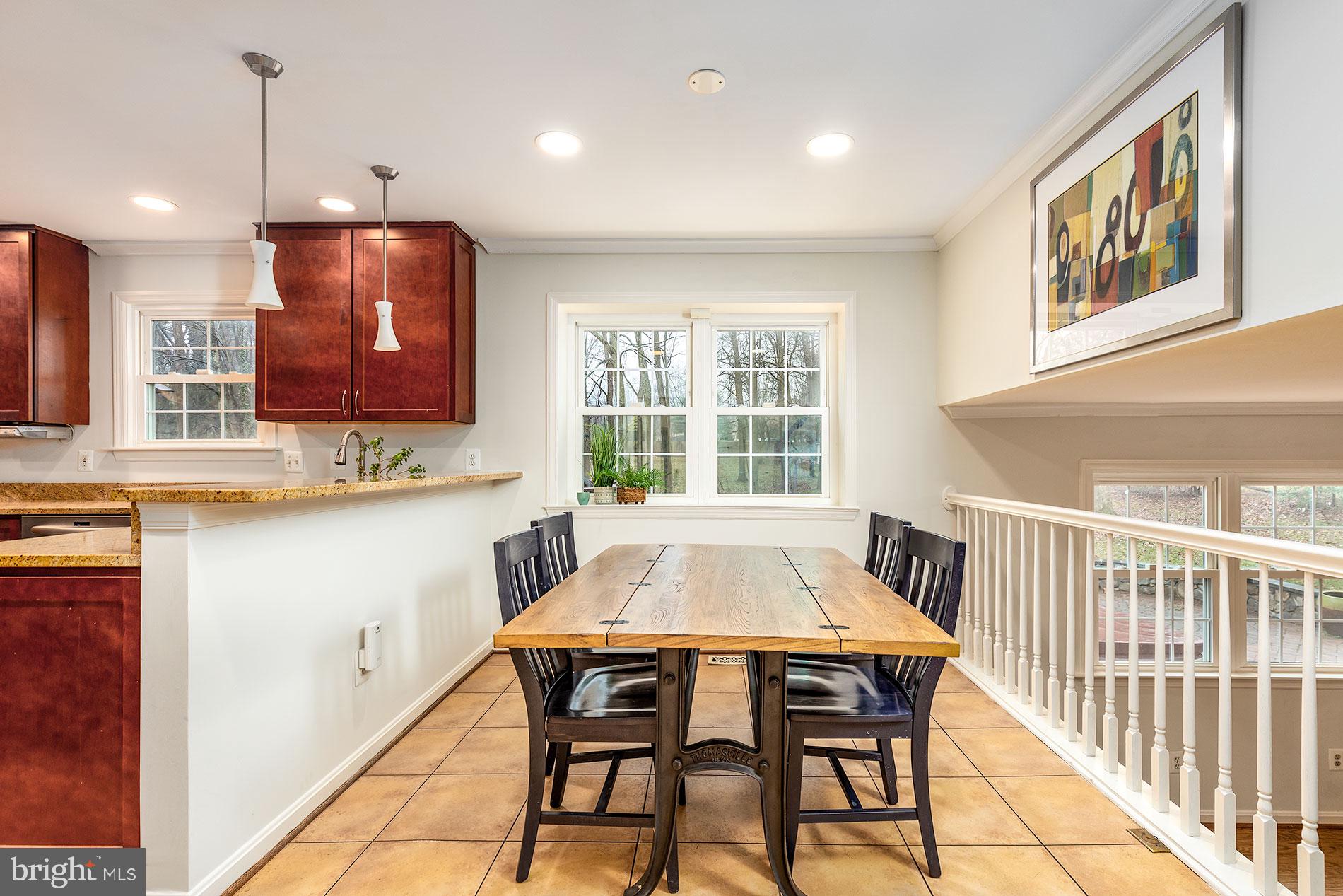 2834 Hill Road Vienna, VA 22181 - Photo 14 of 48 Gallery Image 14