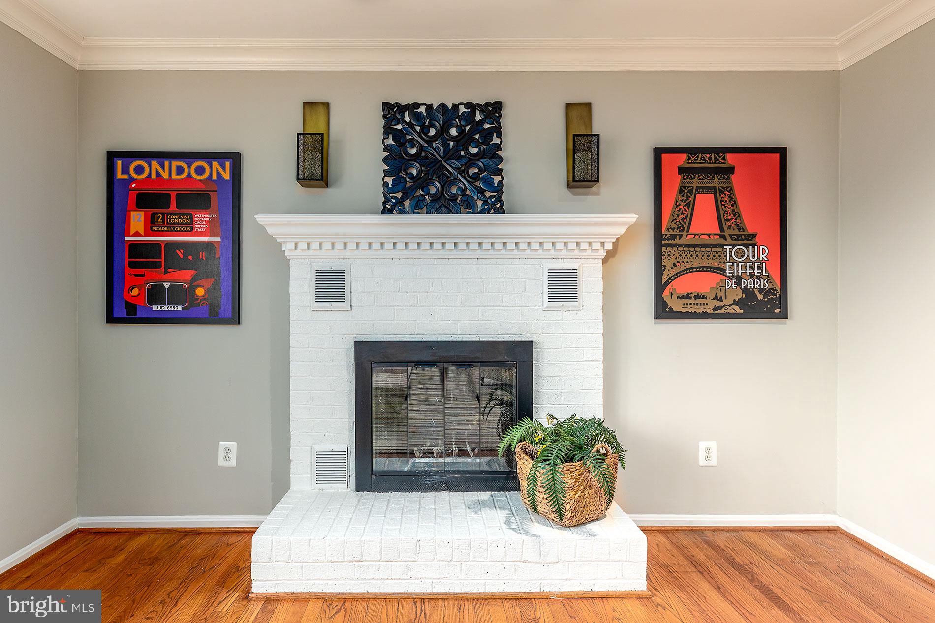 2834 Hill Road Vienna, VA 22181 - Photo 7 of 48 Gallery Image 7
