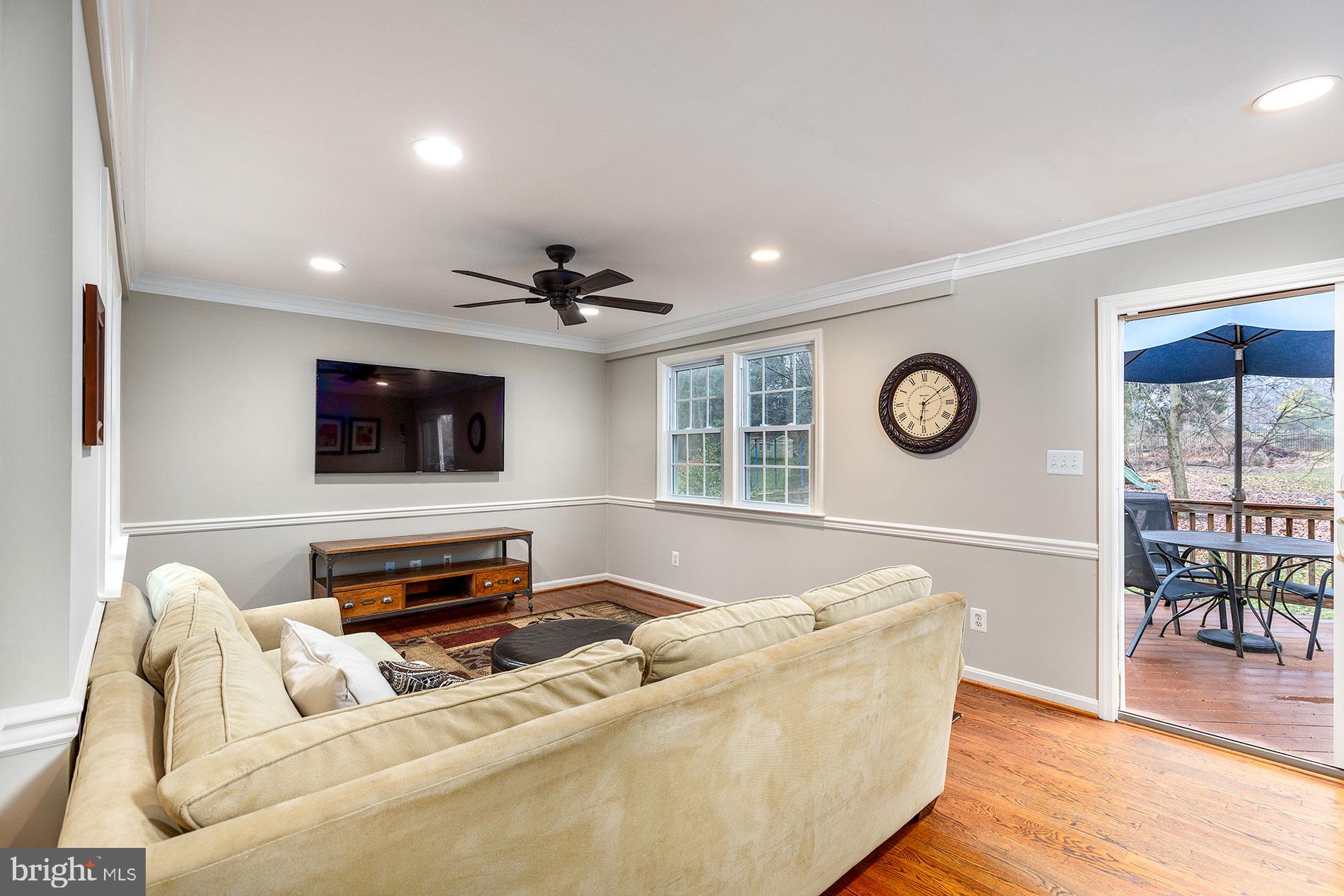 2834 Hill Road Vienna, VA 22181 - Photo 9 of 48 Gallery Image 9