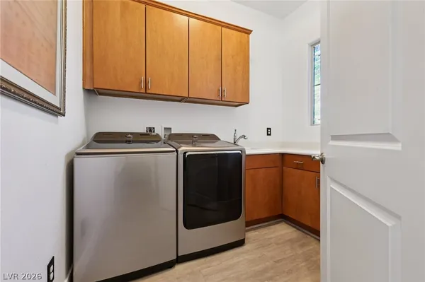 $975,000 | 2341 Martinique Avenue, Henderson, NV 89044