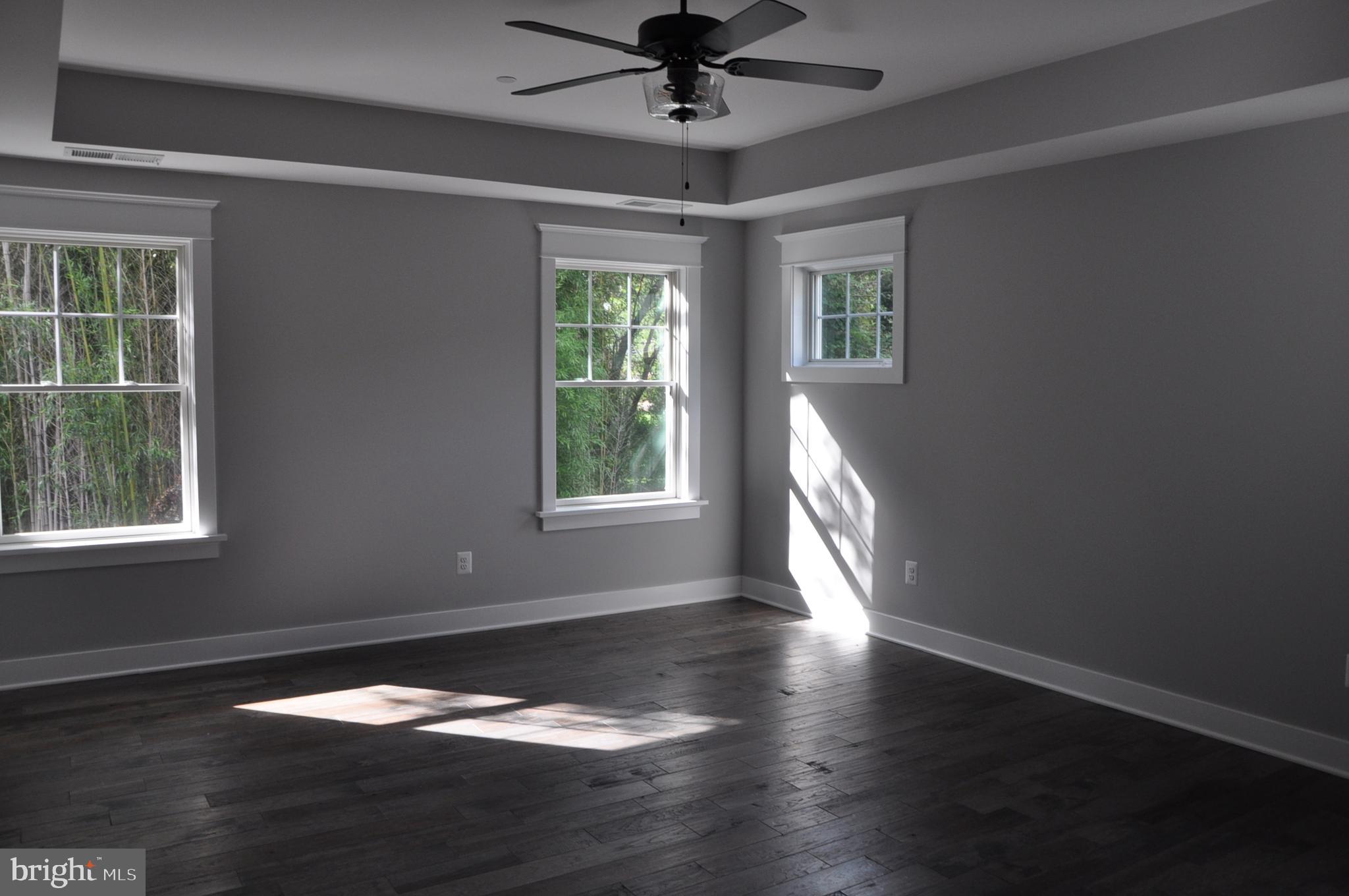 204 Sumner Road Annapolis, MD 21401 - Photo 16 of 31 Master Suite