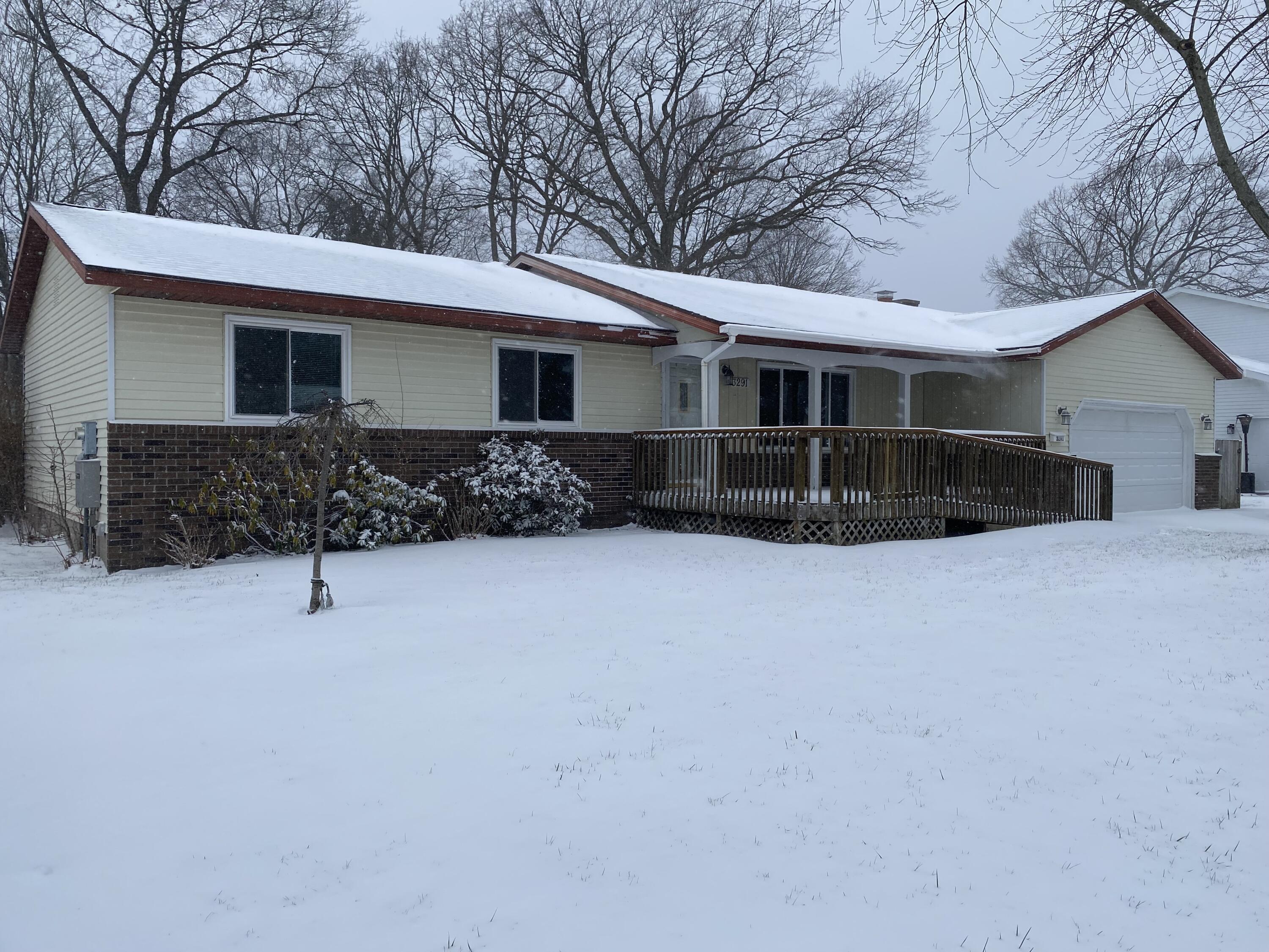3291 Rockland Road Muskegon, MI 49441 - Photo 1 of 27 IMG-7078
