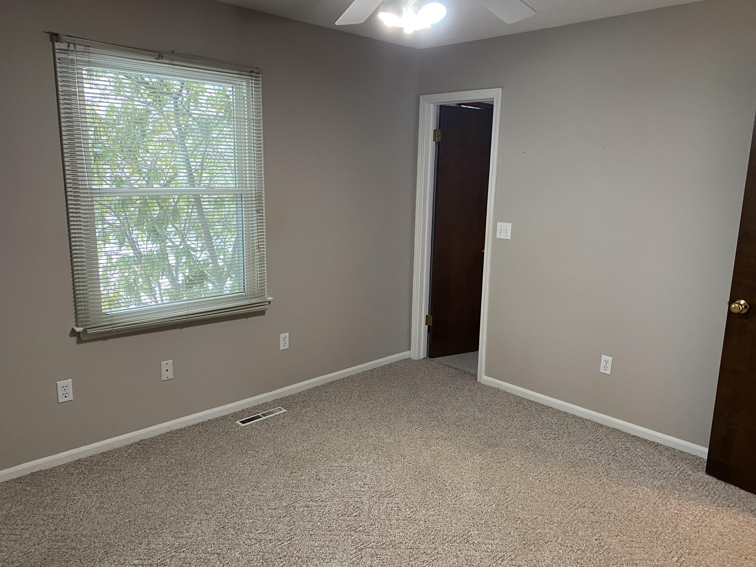 3291 Rockland Road Muskegon, MI 49441 - Photo 14 of 27 IMG-7093