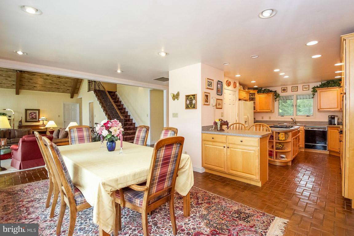 6414 Stoney Road Midland, VA 22728 - Photo 7 of 28 Dining Room