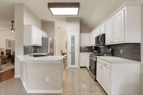 $329,900 | 124 Village Drive, Georgetown, TX 78628