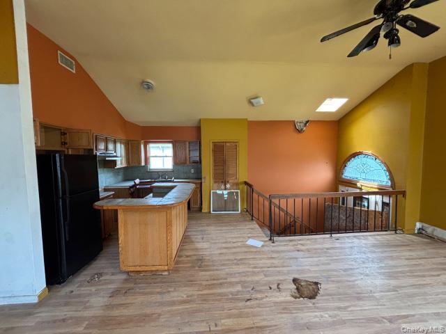 13 Merril Place Inwood, NY 11096 - Photo 3 of 16