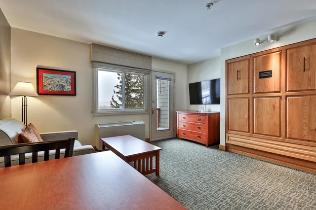 $72,000 | 228 East Mountain Road, Unit 255 II, Killington, VT 05751