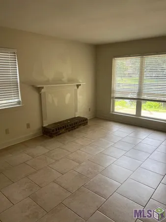 $390,000 | 2621 Kelli Drive, Denham Springs, LA 70726