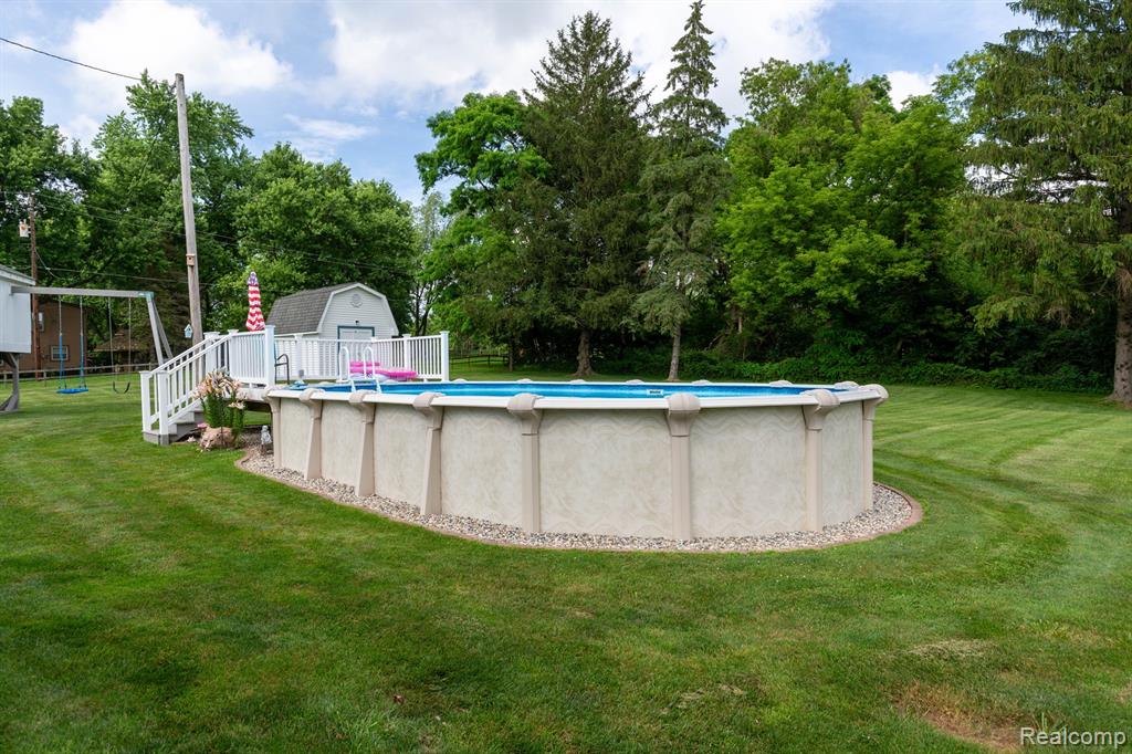 9026 Woodside Road Northville, MI 48167 - Photo 39 of 56