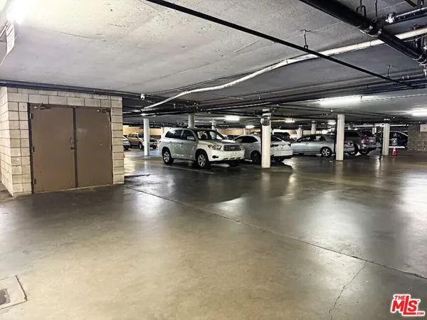 $3,300 | 65 Allen Avenue, Unit 309, Pasadena, CA 91106