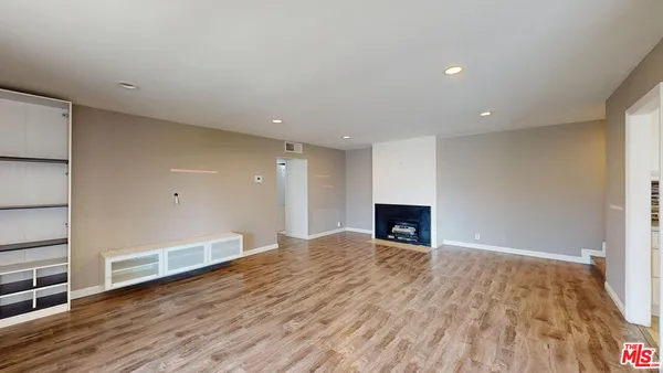 $3,300 | 65 Allen Avenue, Unit 309, Pasadena, CA 91106