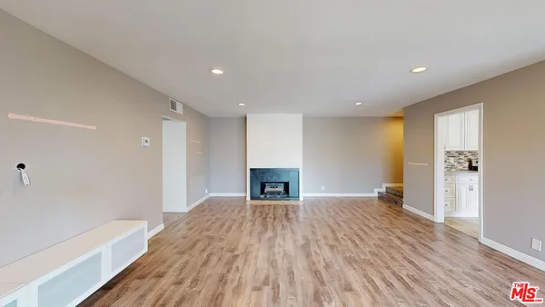 $3,300 | 65 Allen Avenue, Unit 309, Pasadena, CA 91106