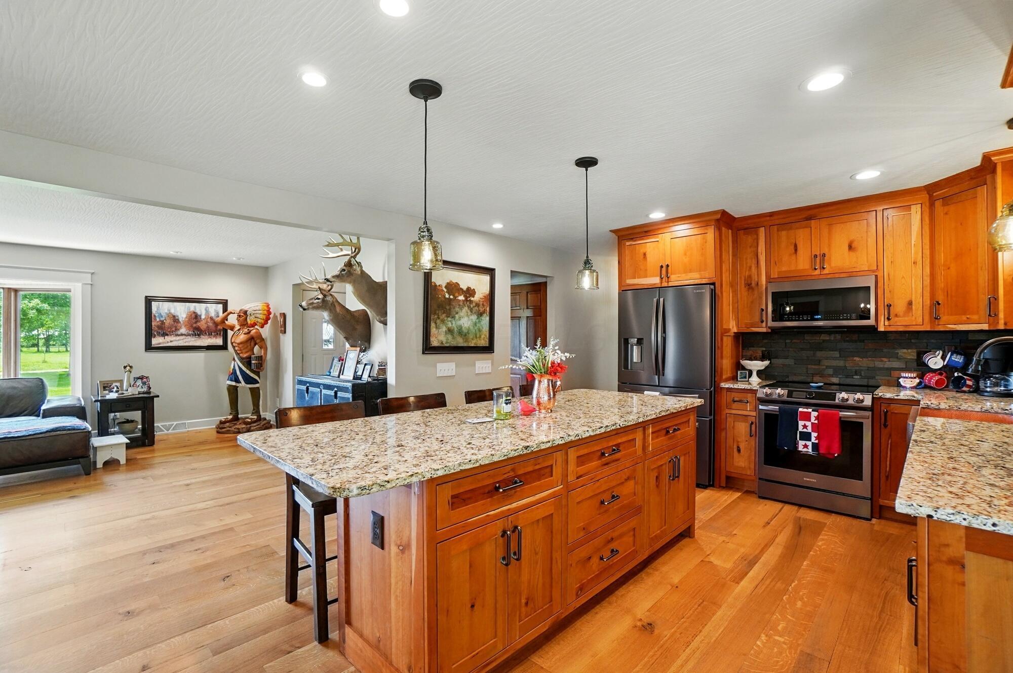 8384 Morris Road Hilliard, OH 43026 - Photo 15 of 60 017