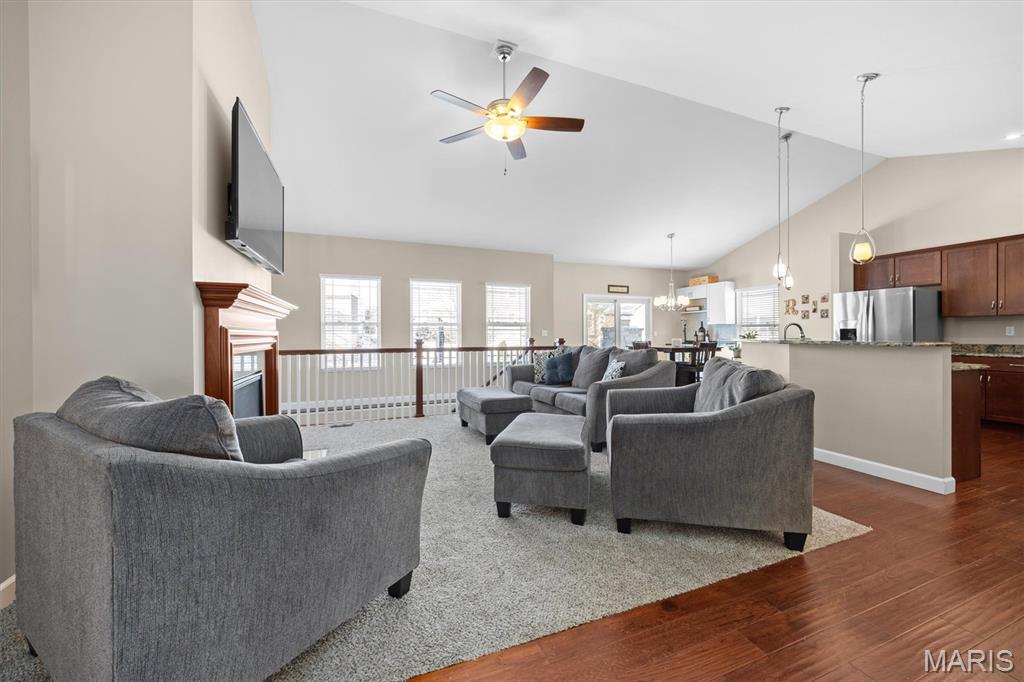 1109 Macintosh Court O'Fallon, IL 62269 - Photo 5 of 49