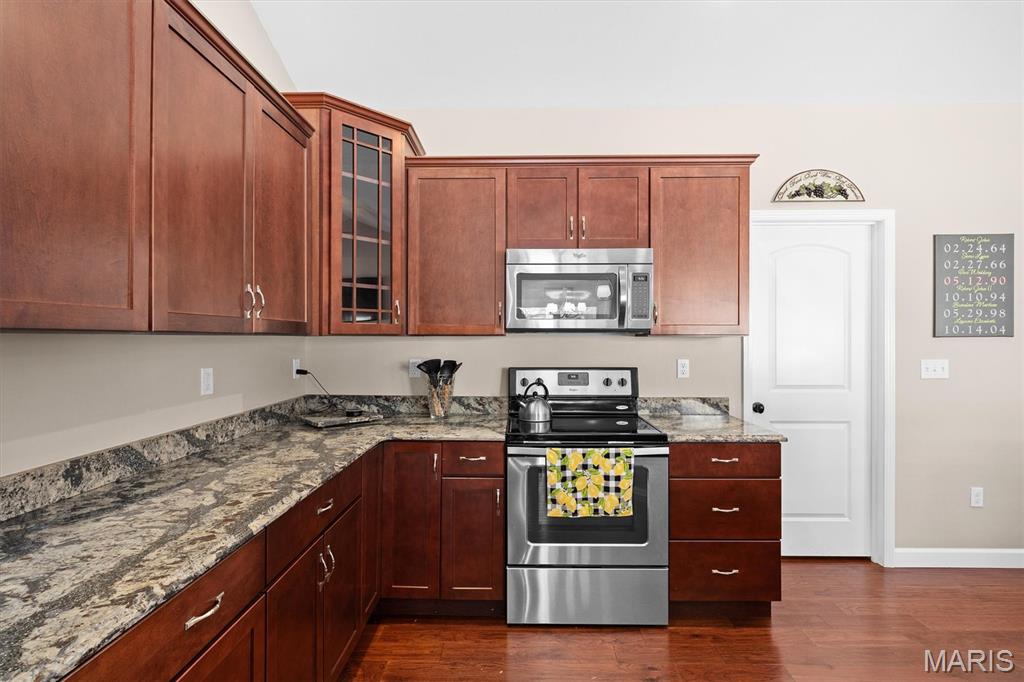 1109 Macintosh Court O'Fallon, IL 62269 - Photo 9 of 49