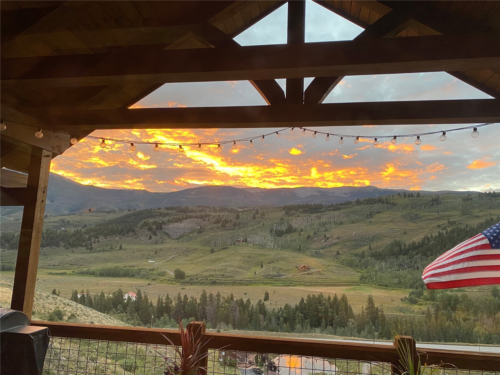 106 Crescent Road Silverthorne, CO 80498 - Photo 1 of 34 Gallery Image 1