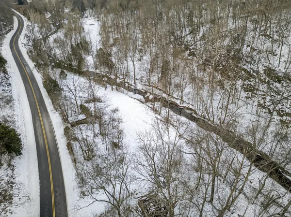 $219,900 | 3712 Budds Creek Road, Palmyra, TN 37142